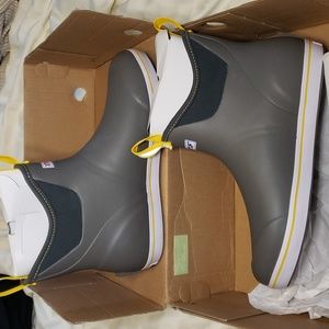 NEW IN BOX, XtraTuf- Men's Deck Boot.